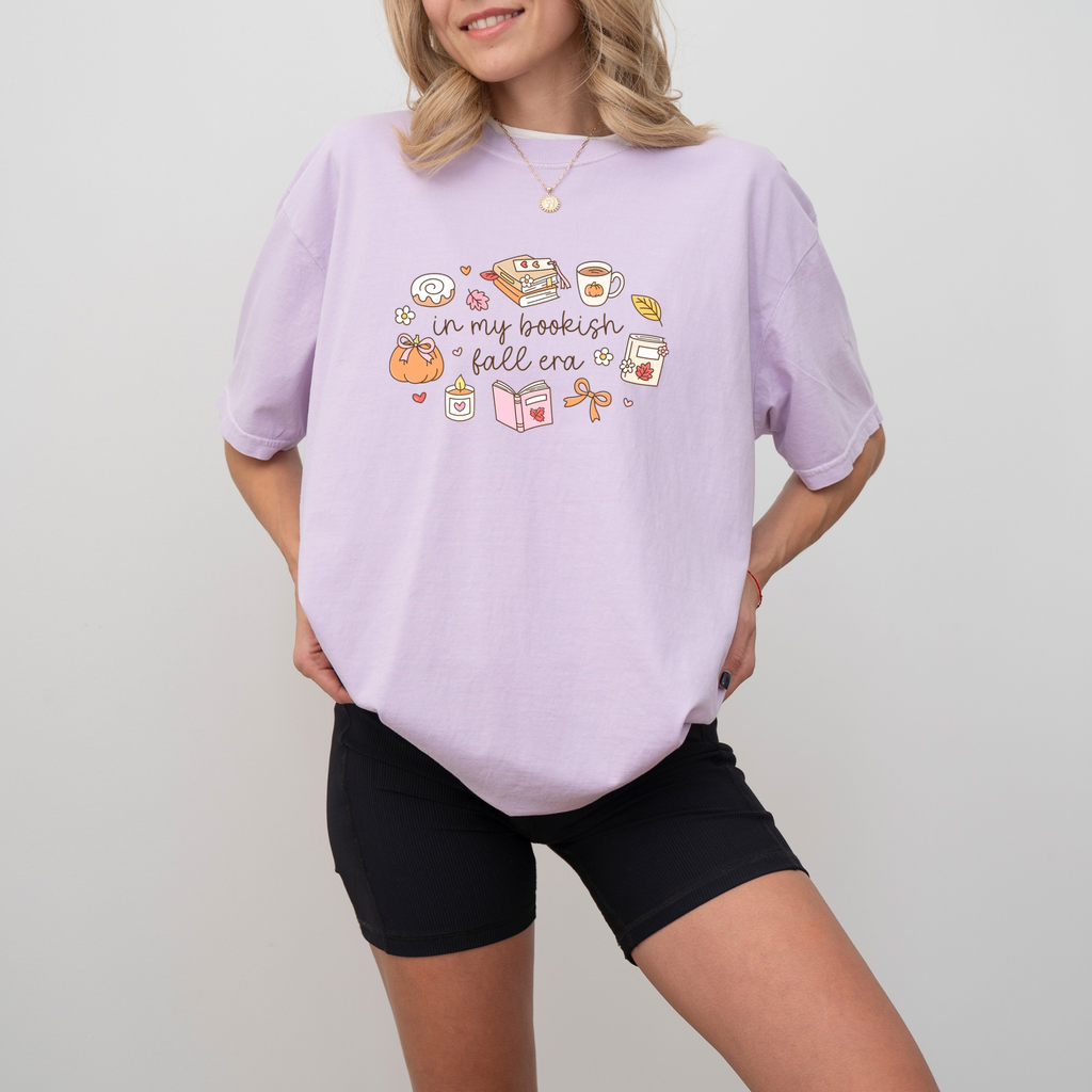 Bookish Fall Era - Graphic Tee