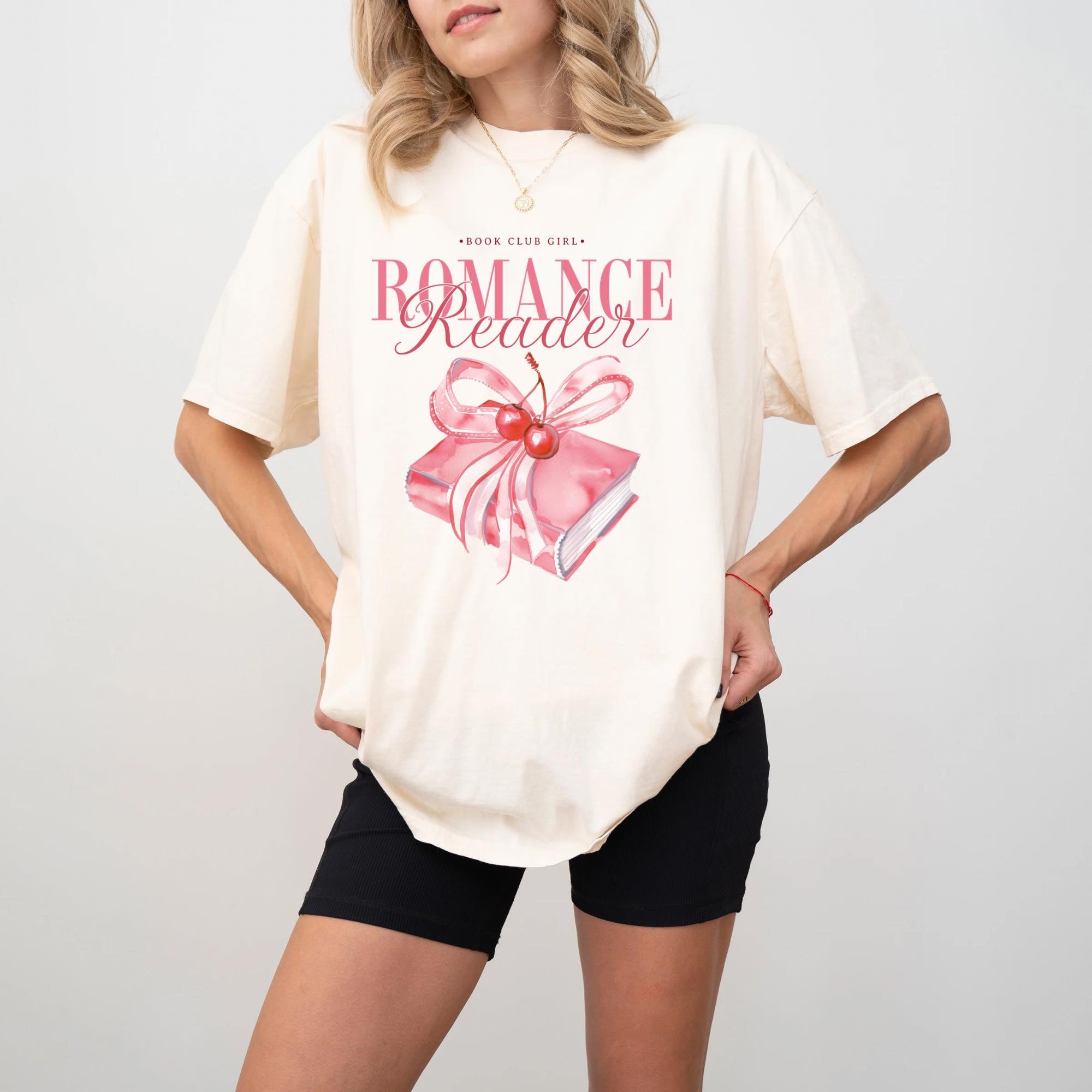 Romance Reader - Graphic Tee
